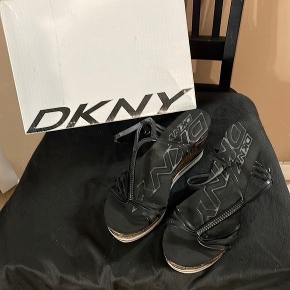 Dkny Shoes - DKNY black and beige wedges